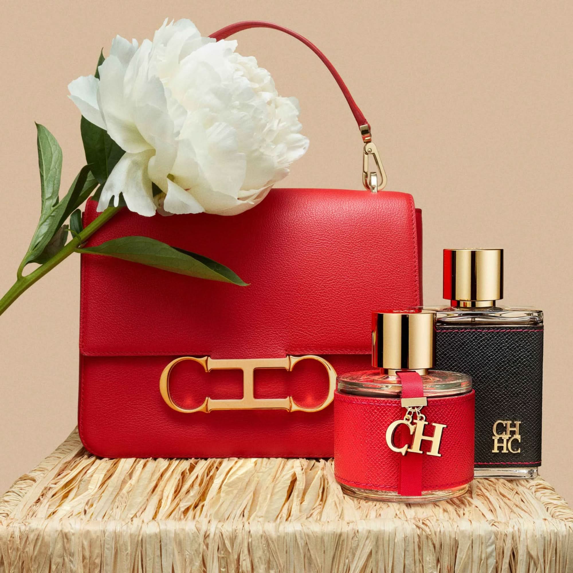 Kit Coffret Carolina Herrera Eau de Toilette + Loção Corporal  + Travel Size Feminino