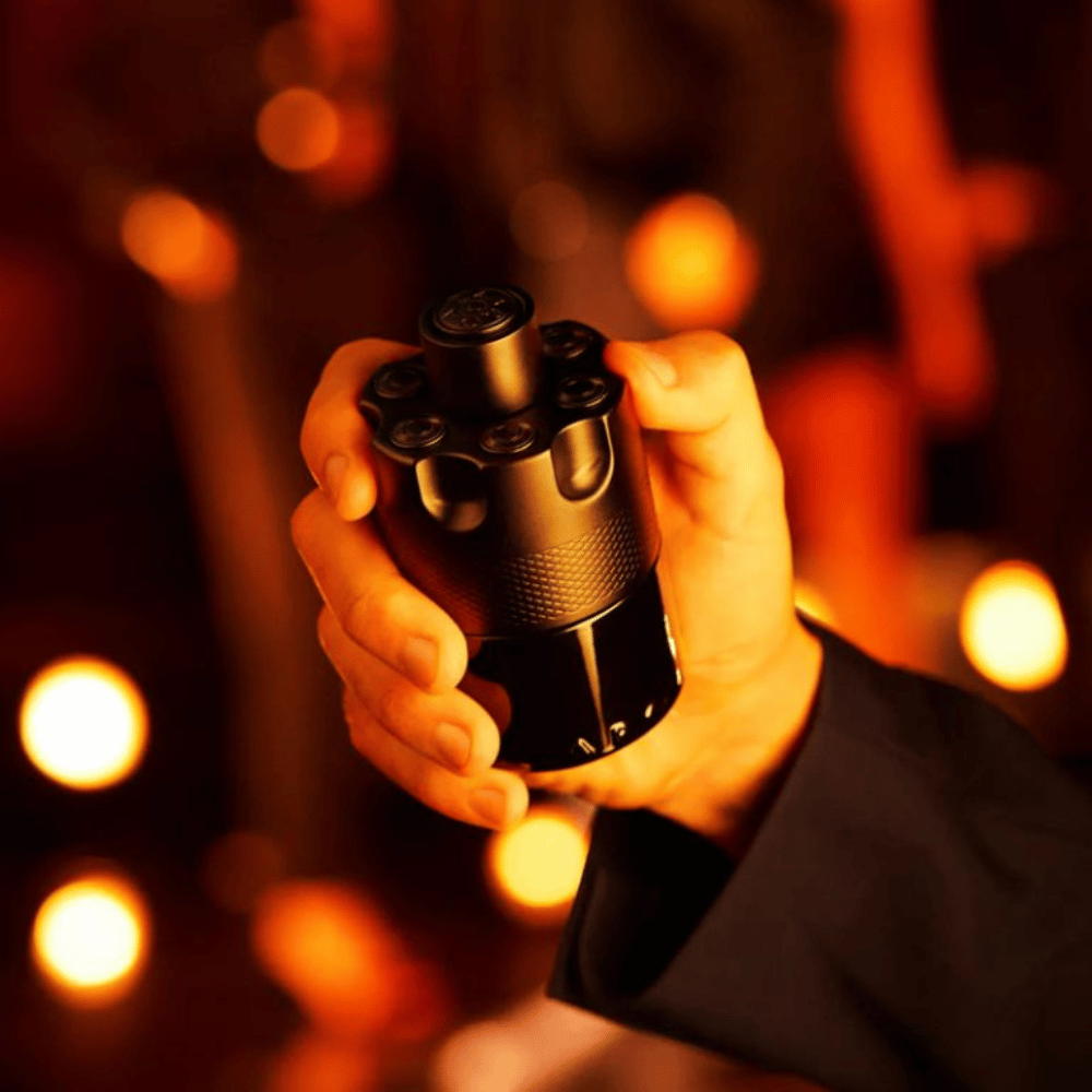 Azzaro The Most Wanted Eau de Parfum Intense Masculino