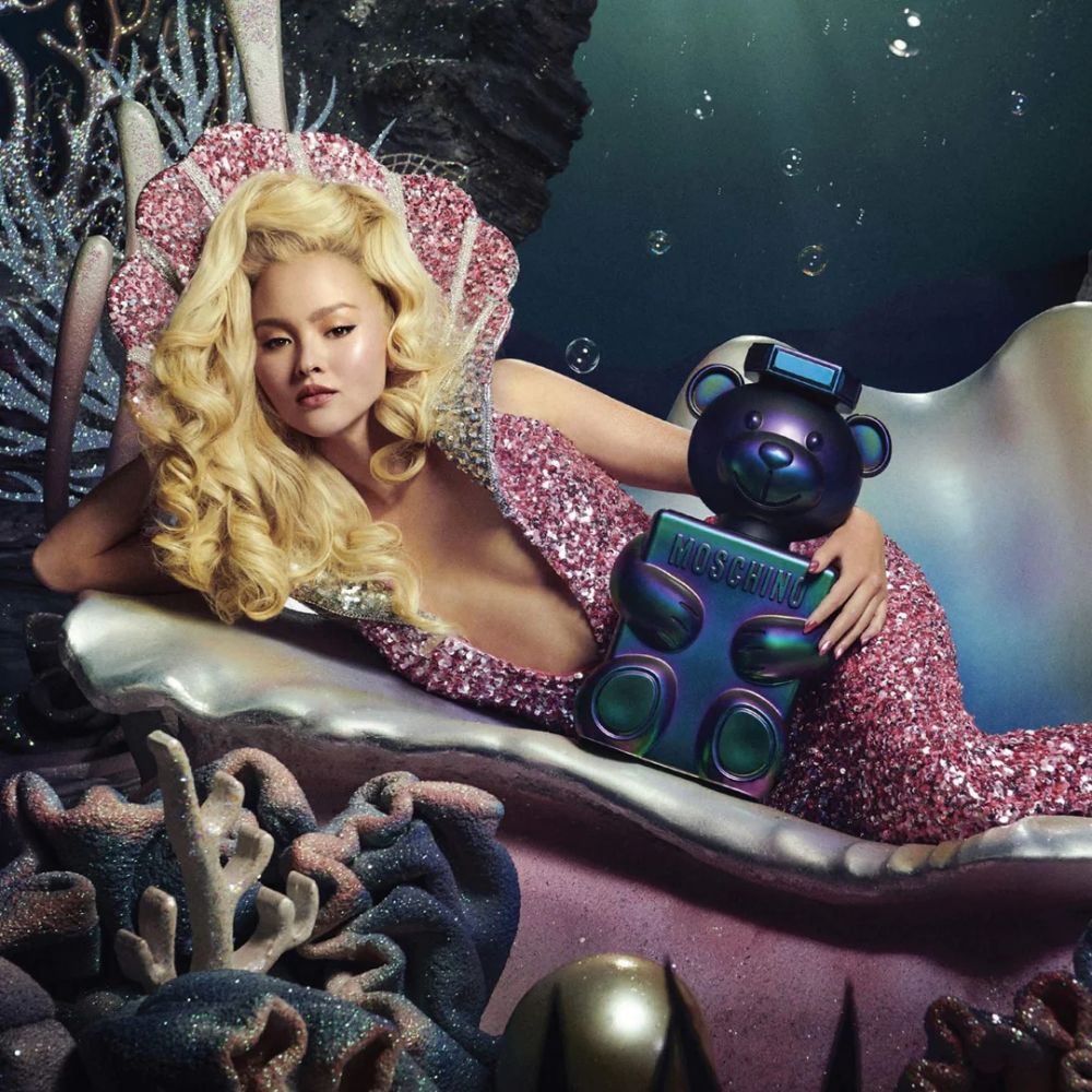 Moschino Kit Toy 2 Pearl Eau de Parfum Unissex + Body Lotion + Travel Size