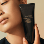 Shiseido Future Solution LX Extra Rich Cleansing Foam