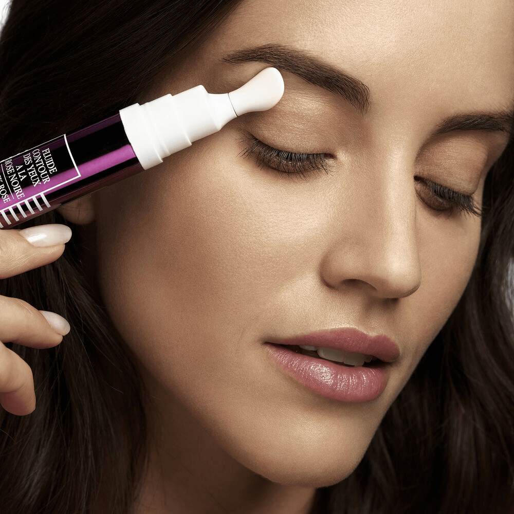 Sisley Fluide Contour Des Yeux A La Rose Noire