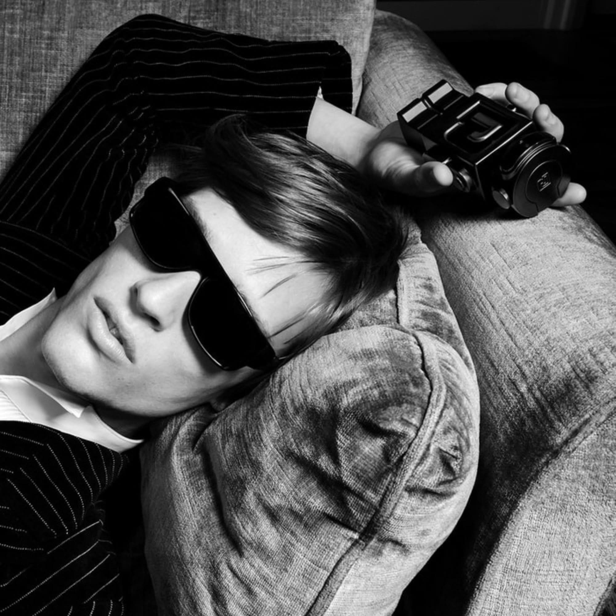 Kit Coffret Rabanne Phantom Masculino Intense Eau de Parfum 100ml + Deodorant 150ml + Tavel 10ml